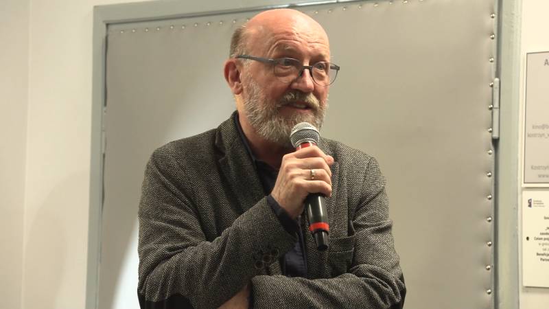 ARTUR BARCIŚ GOŚCIEM BIBLIOTEKI